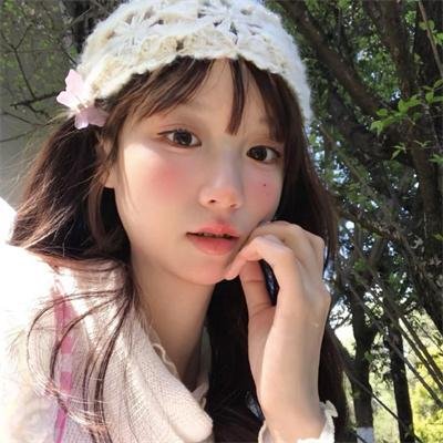 可爱的童年 在线观看封面